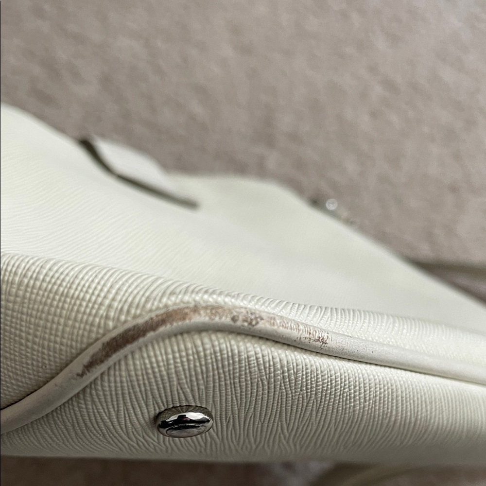 Tumi White Leather Women's Bag - Picture 4 of 12